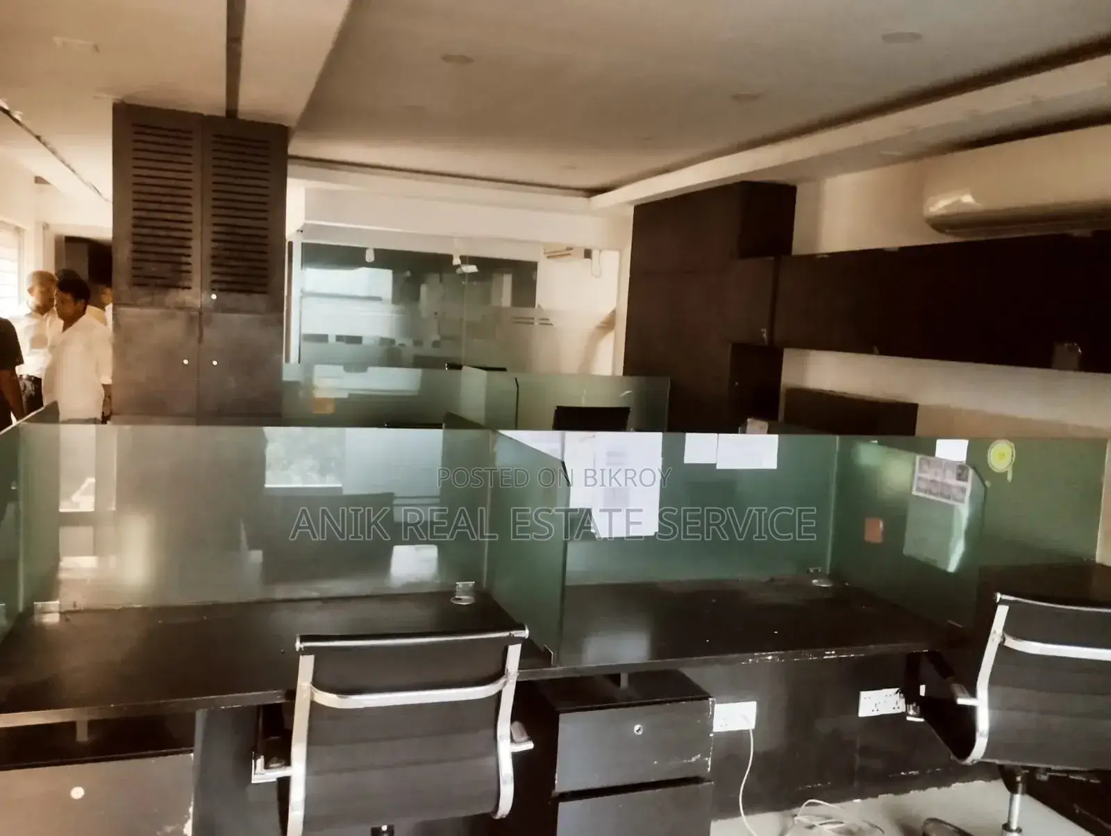 Commercial 2400 SQ FT Office Space For Rent in Banani in Banani