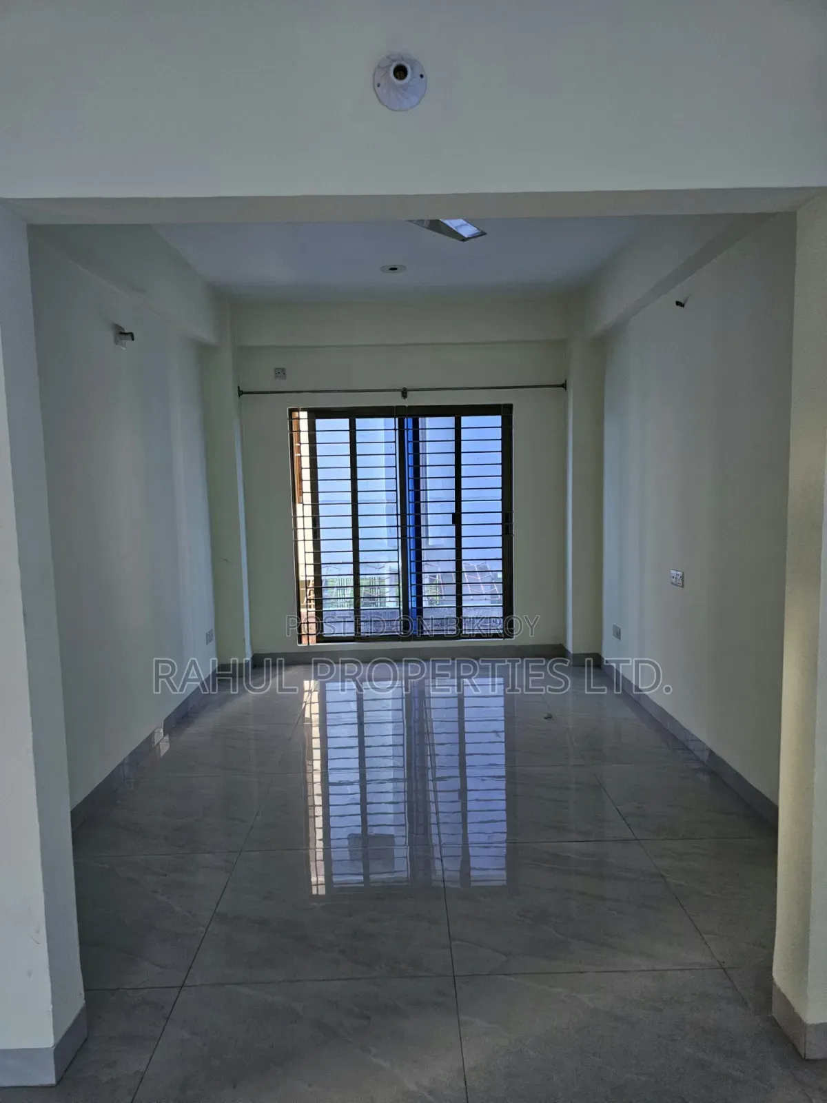 3-Bedroom Apartment in Basundhara for Sale in Basundhara