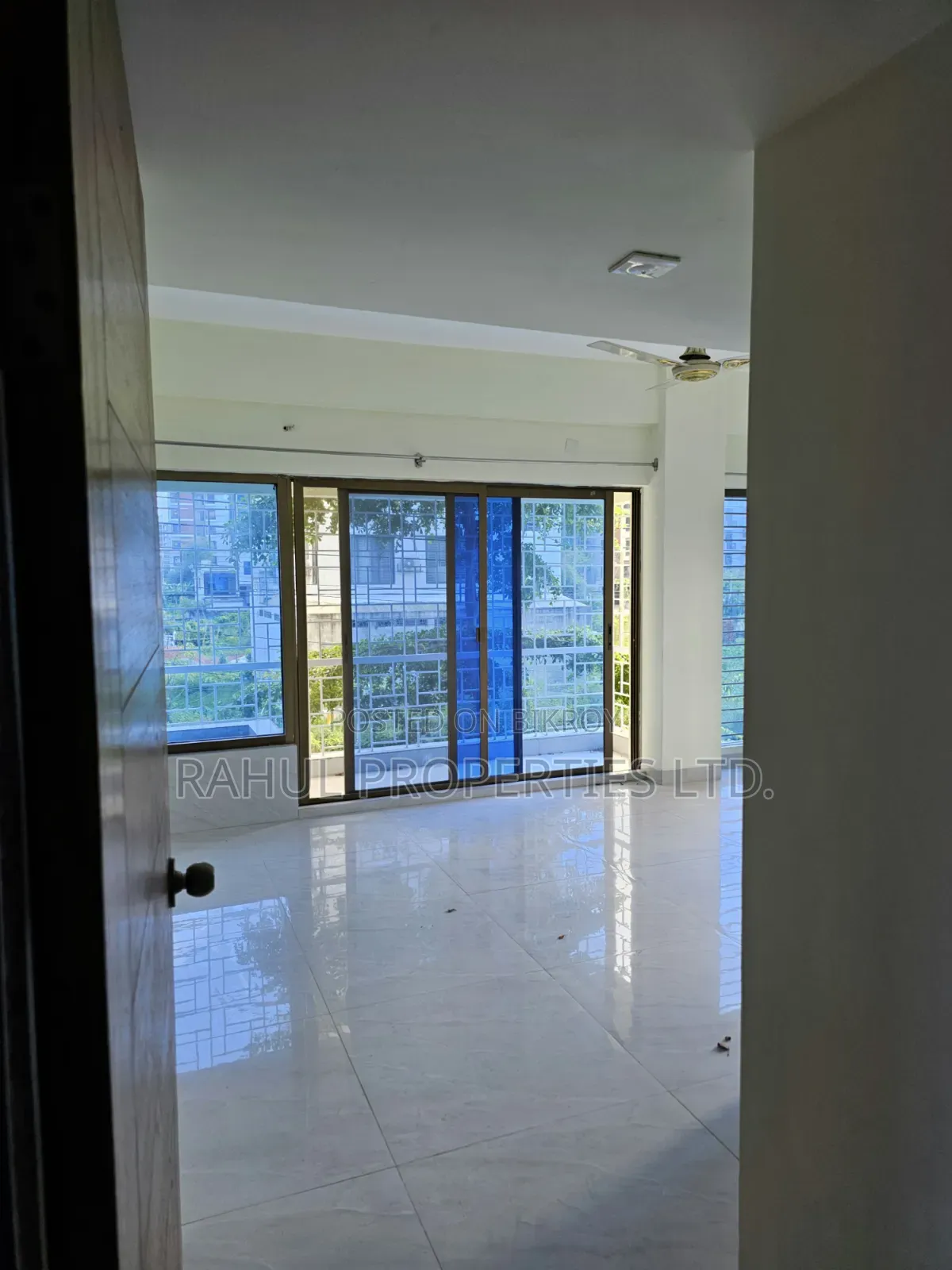 3-Bedroom Apartment in Basundhara for Sale in Basundhara