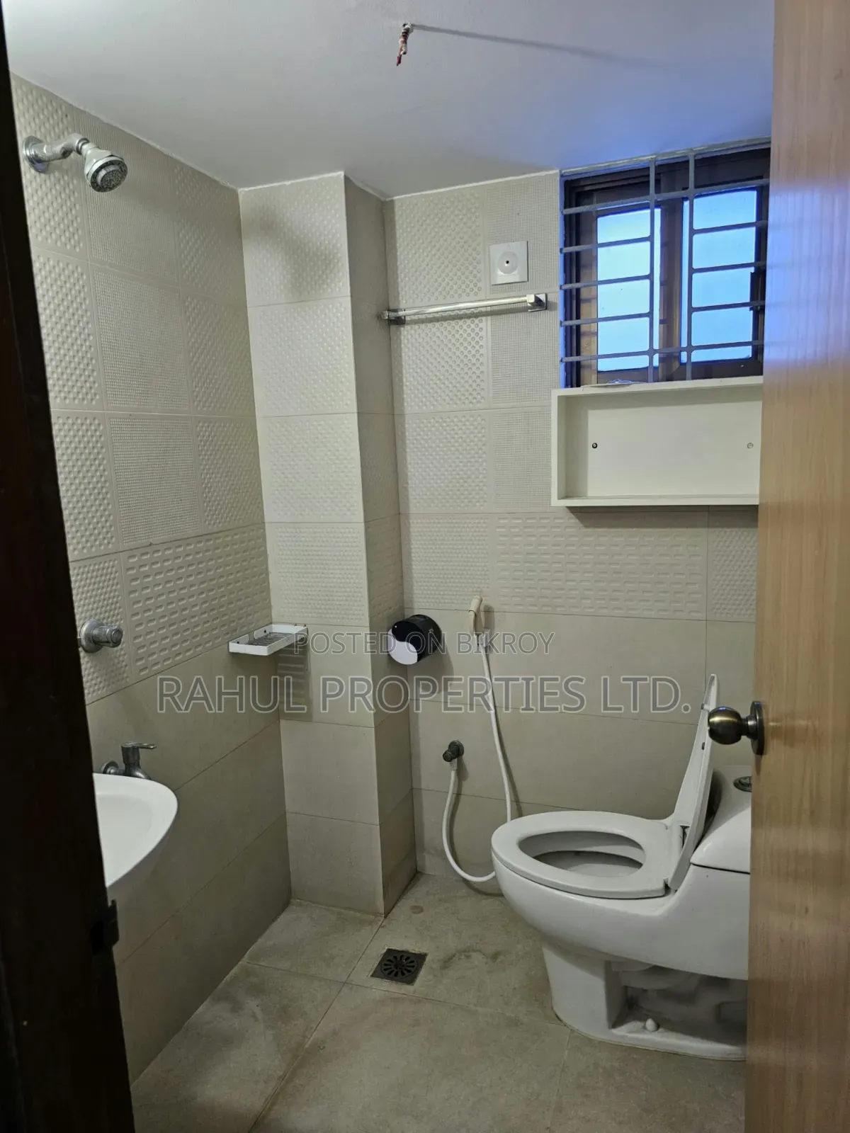 3-Bedroom Apartment in Basundhara for Sale in Basundhara