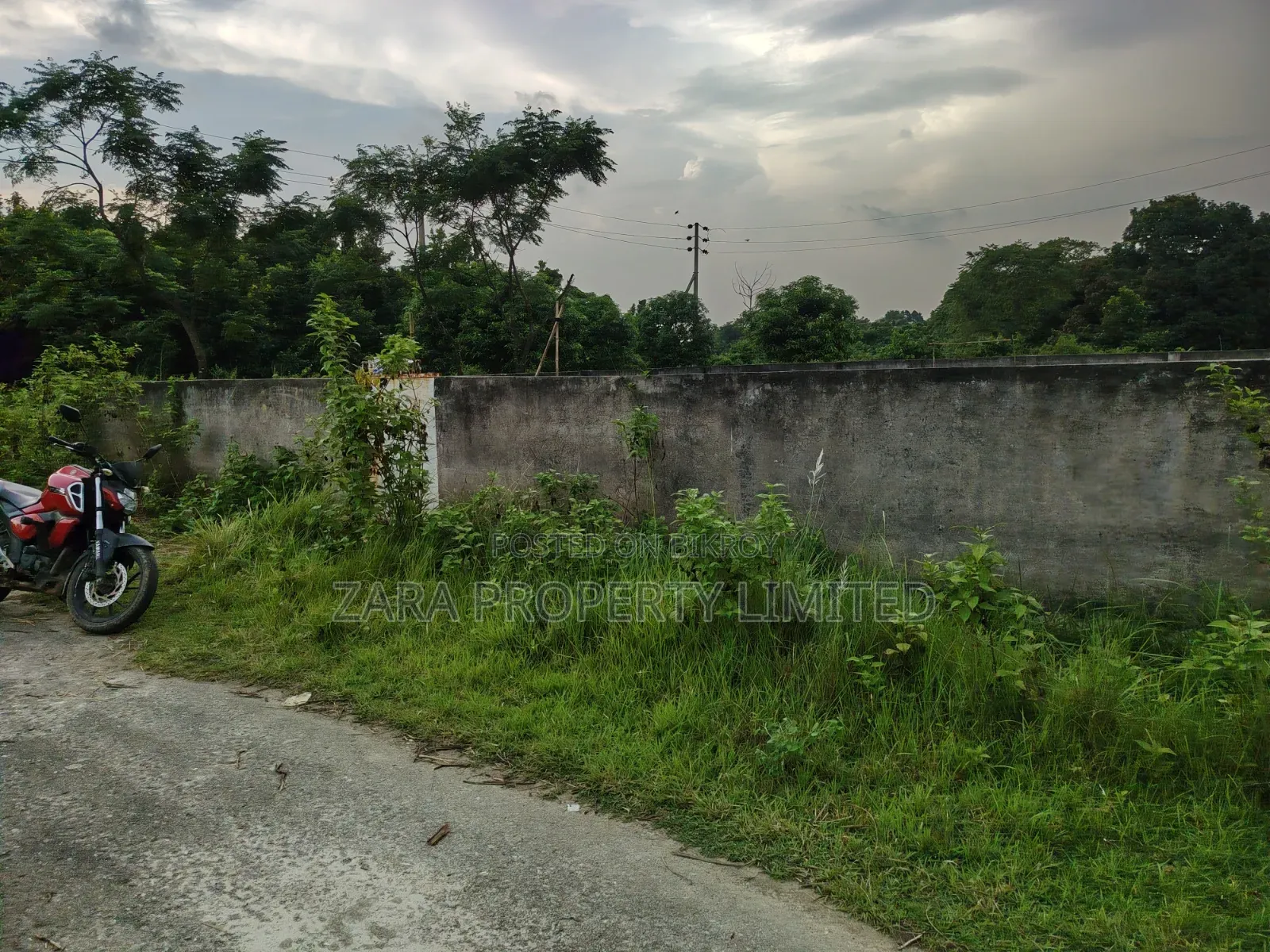 South facing 3 katha plot in sector 28 on 30 feet road in Purbachal