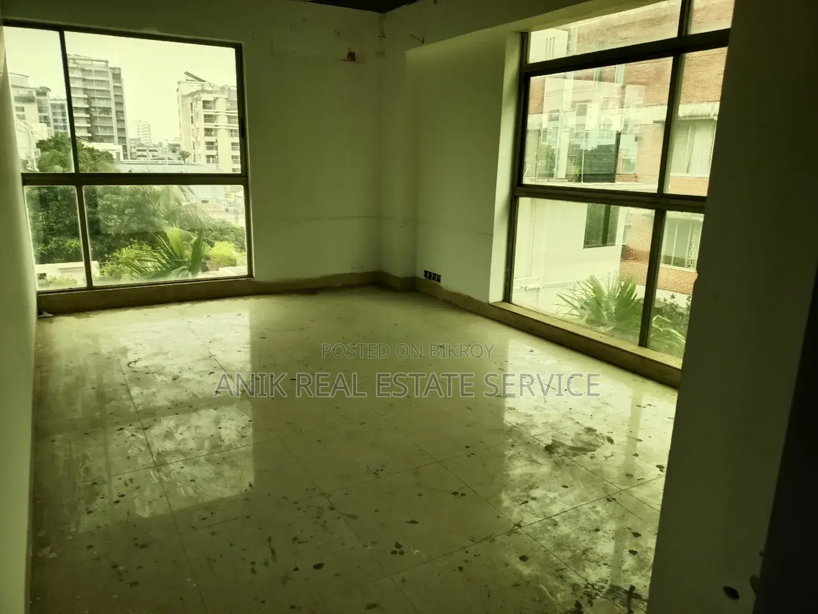 Commercial 4000 SFT Office Space Rent for Gulshan in Gulshan