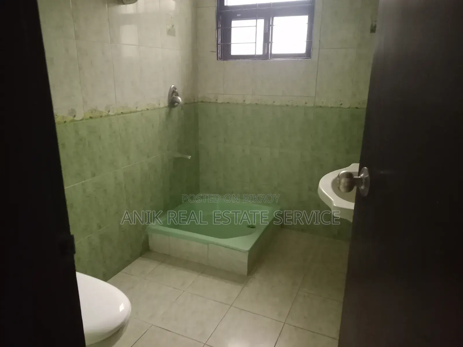 3-Bedroom Apartment in Anik Real Estate, Gulshan for Rent in Gulshan