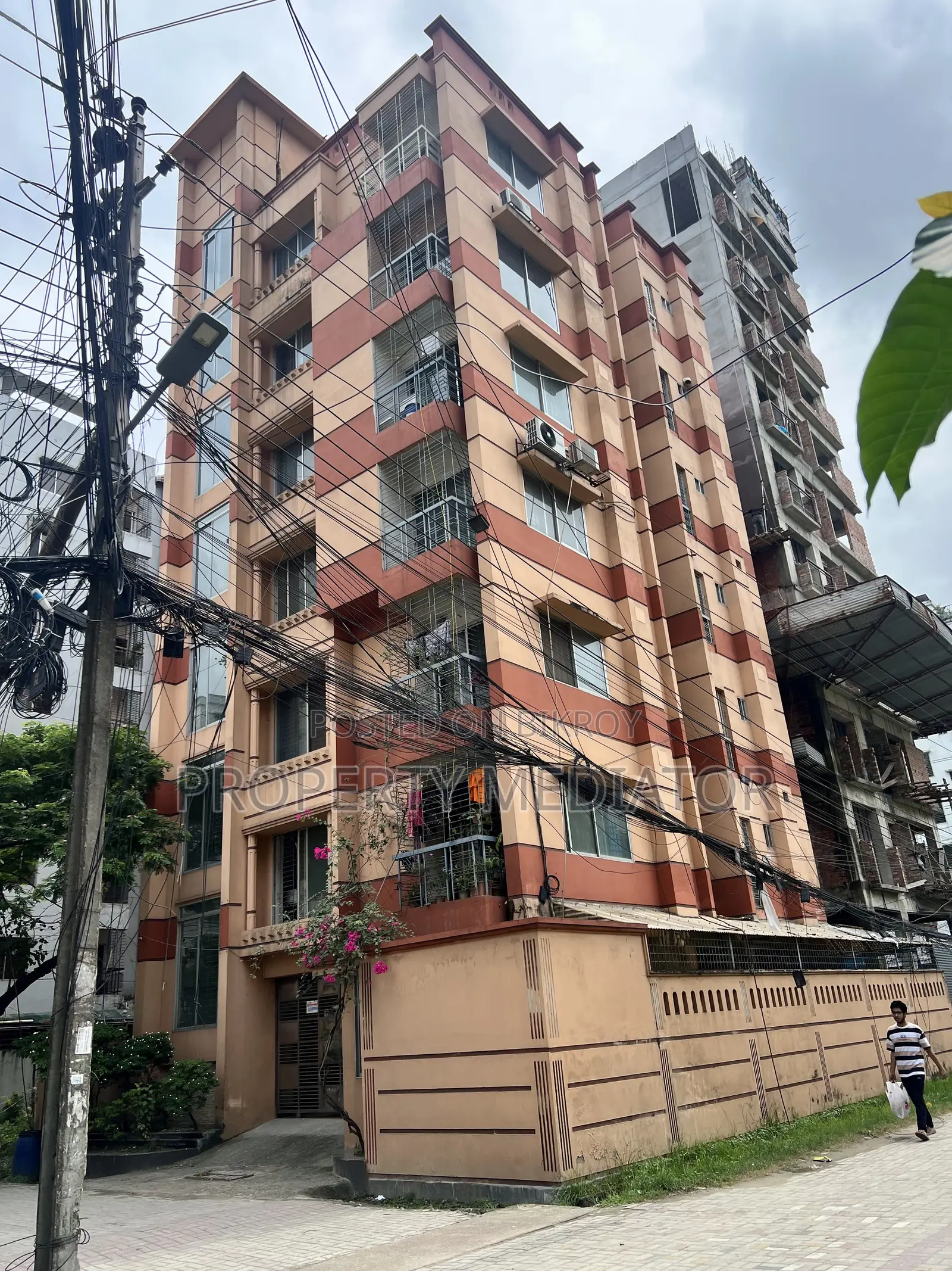 3-Bedroom Apartment in Bashundhara for Sale in Basundhara