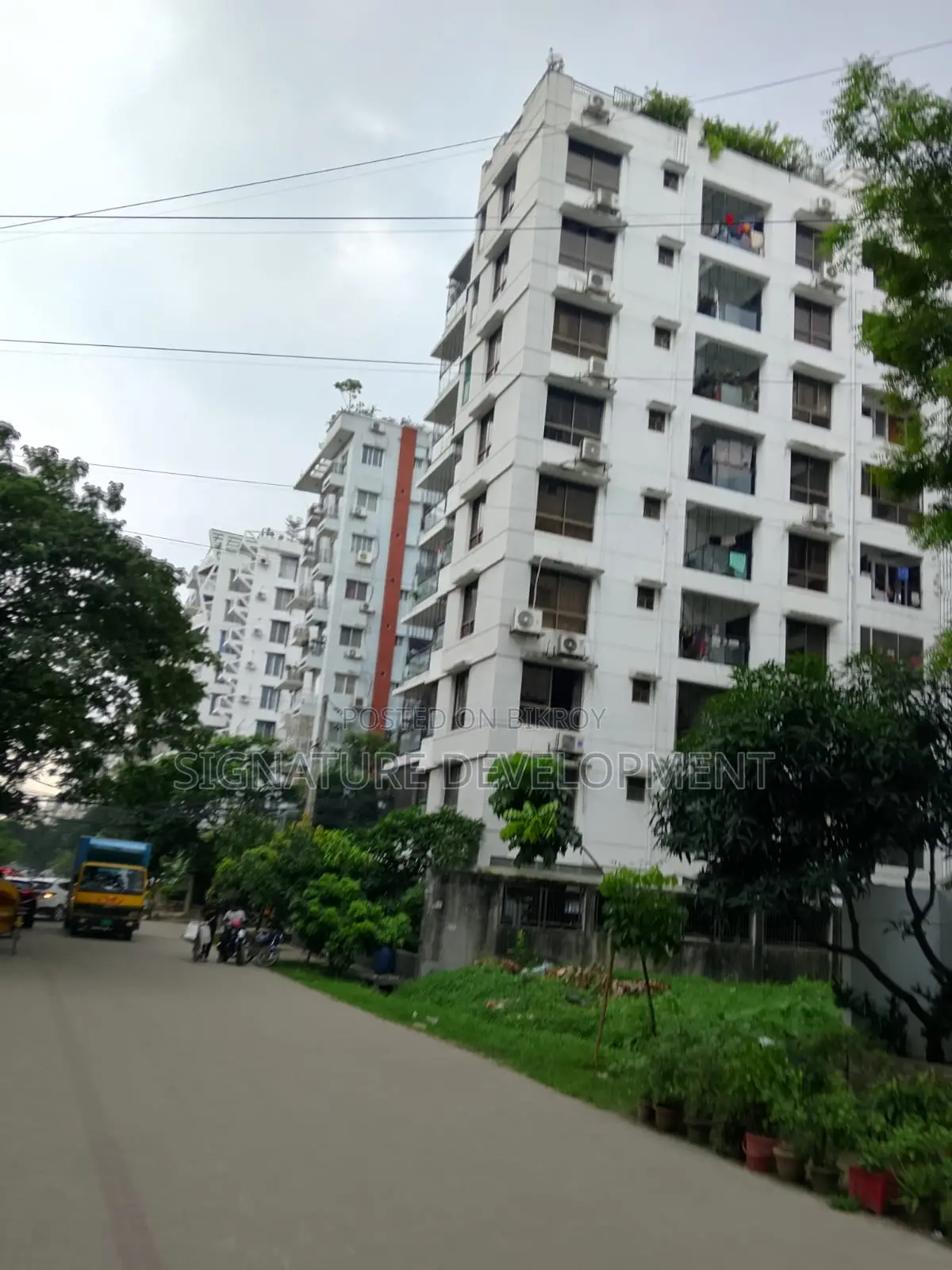 L-Block//3 Katha// 1st Part//Plot Sale in Bashundhdra R/A in Basundhara