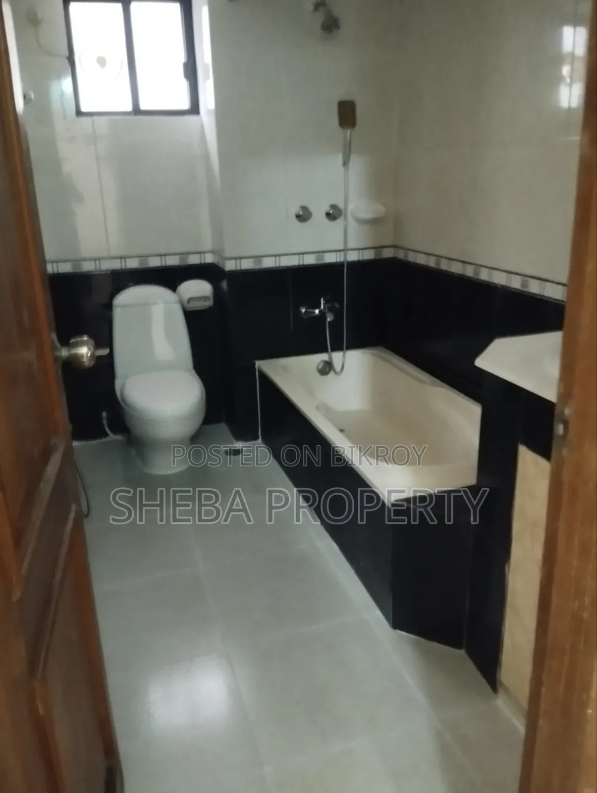 Furnished 3 Bedroom Apartment in Gulshan for Rent in Gulshan