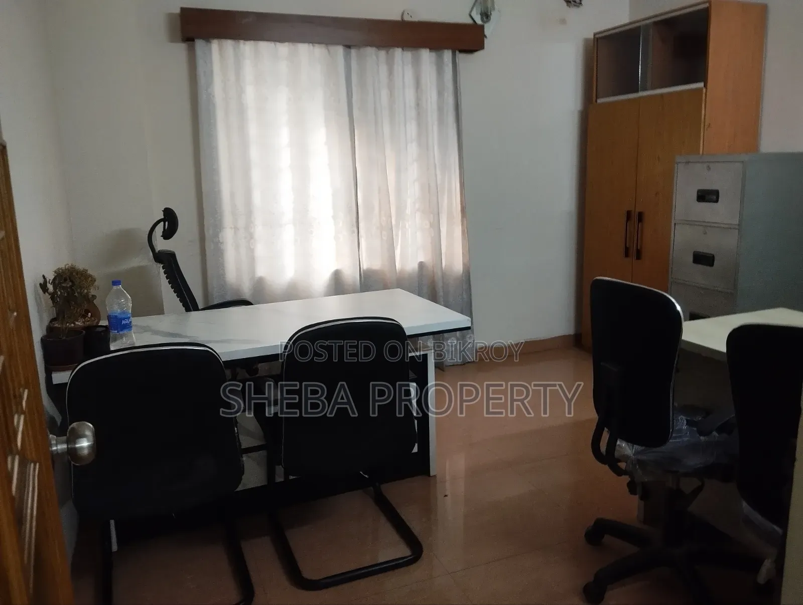Exclusive Furnished Office Apartment for Rent in Gulshan 1 in Gulshan