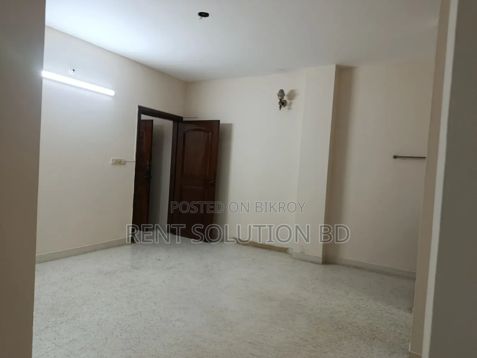 Residential Office Space Rent at Gulshan 1 in Gulshan