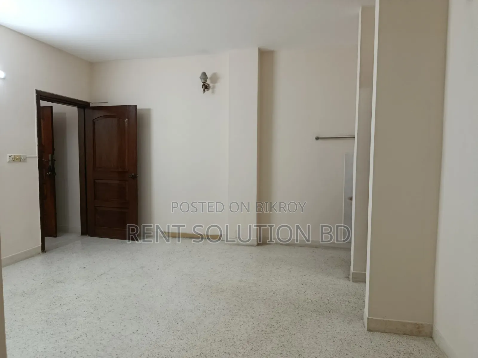 Residential Office Space Rent at Gulshan 1 in Gulshan