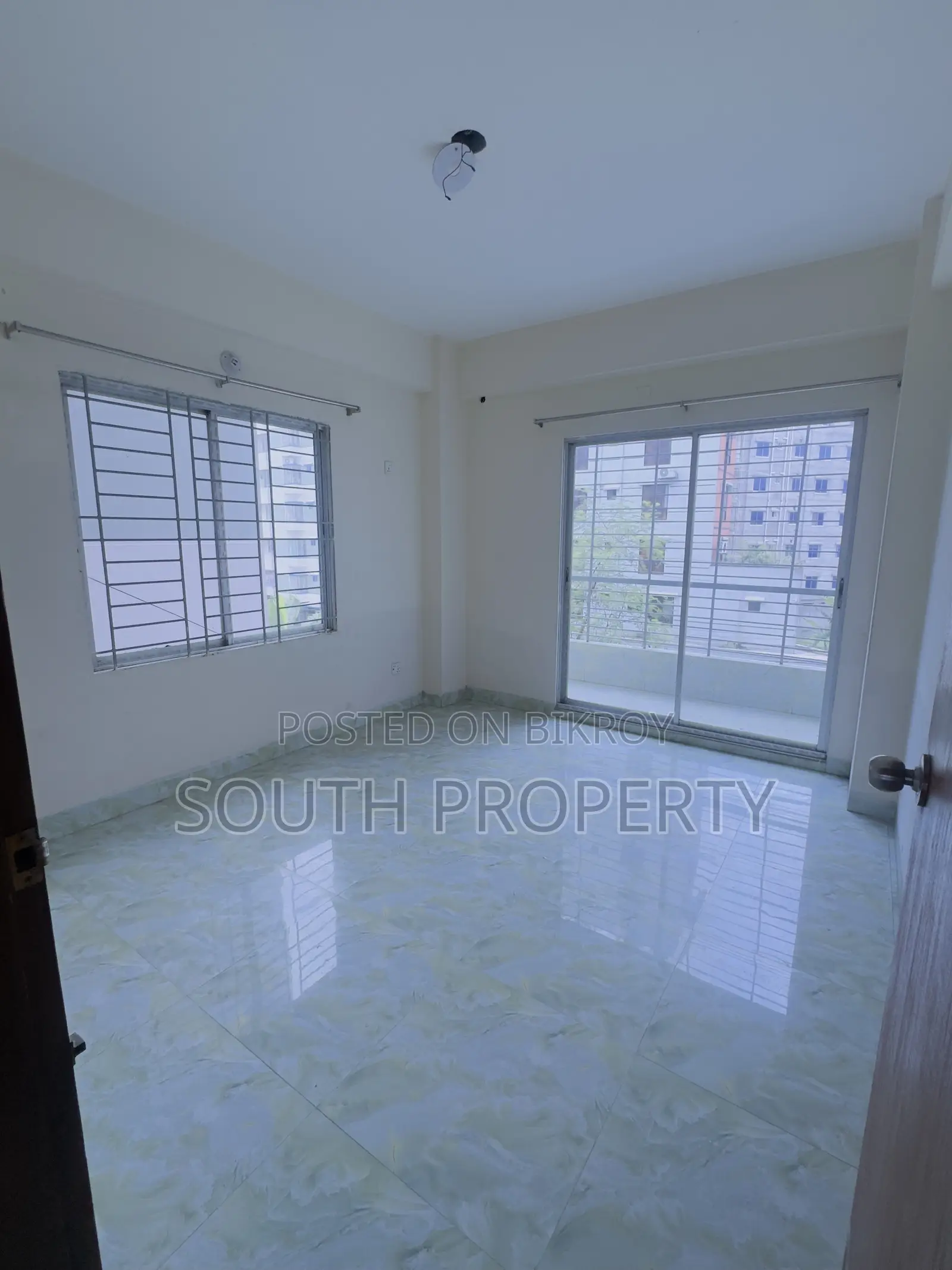 3bdrm Apartment in Aftab Nagar for Sale in Aftab Nagar