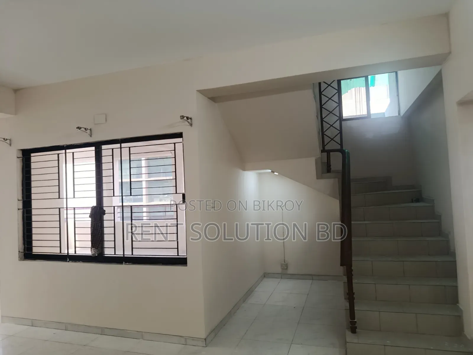 Duplex Apartment Rent for Office or House in Gulshan 1 in Gulshan
