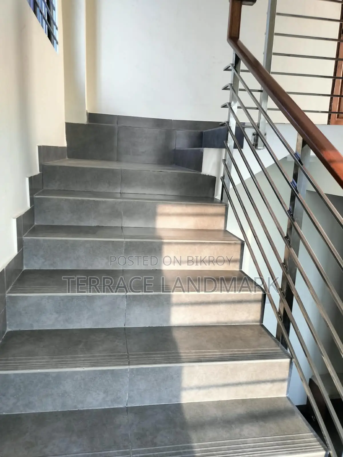 19-Bedroom House in Bashundhara for Sale in Basundhara