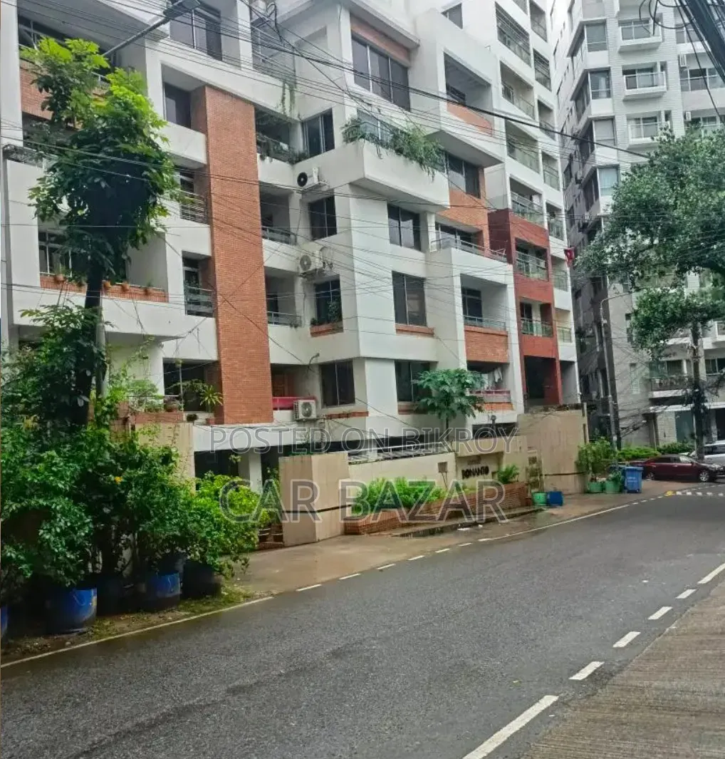 3 Bedroom Apartment in Sanmar, Khulshi for sale in Khulshi