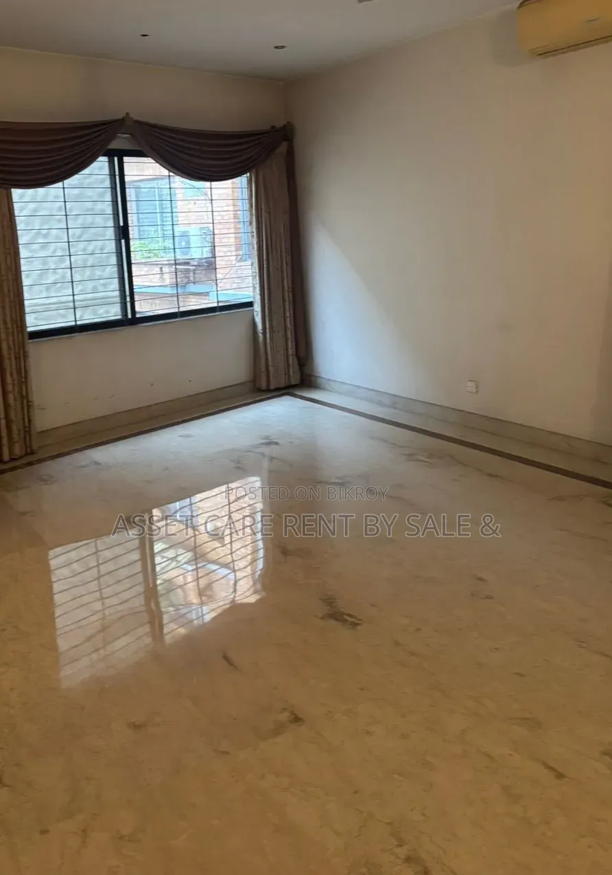 4 Bedroom Apartment in Gulshan for sale in Gulshan
