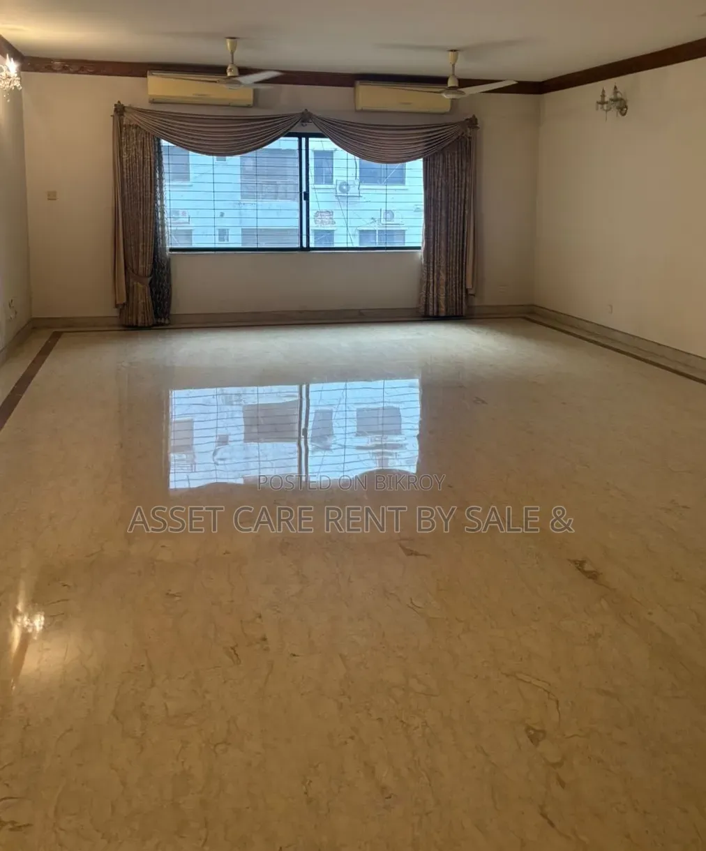 4 Bedroom Apartment in Gulshan for sale in Gulshan