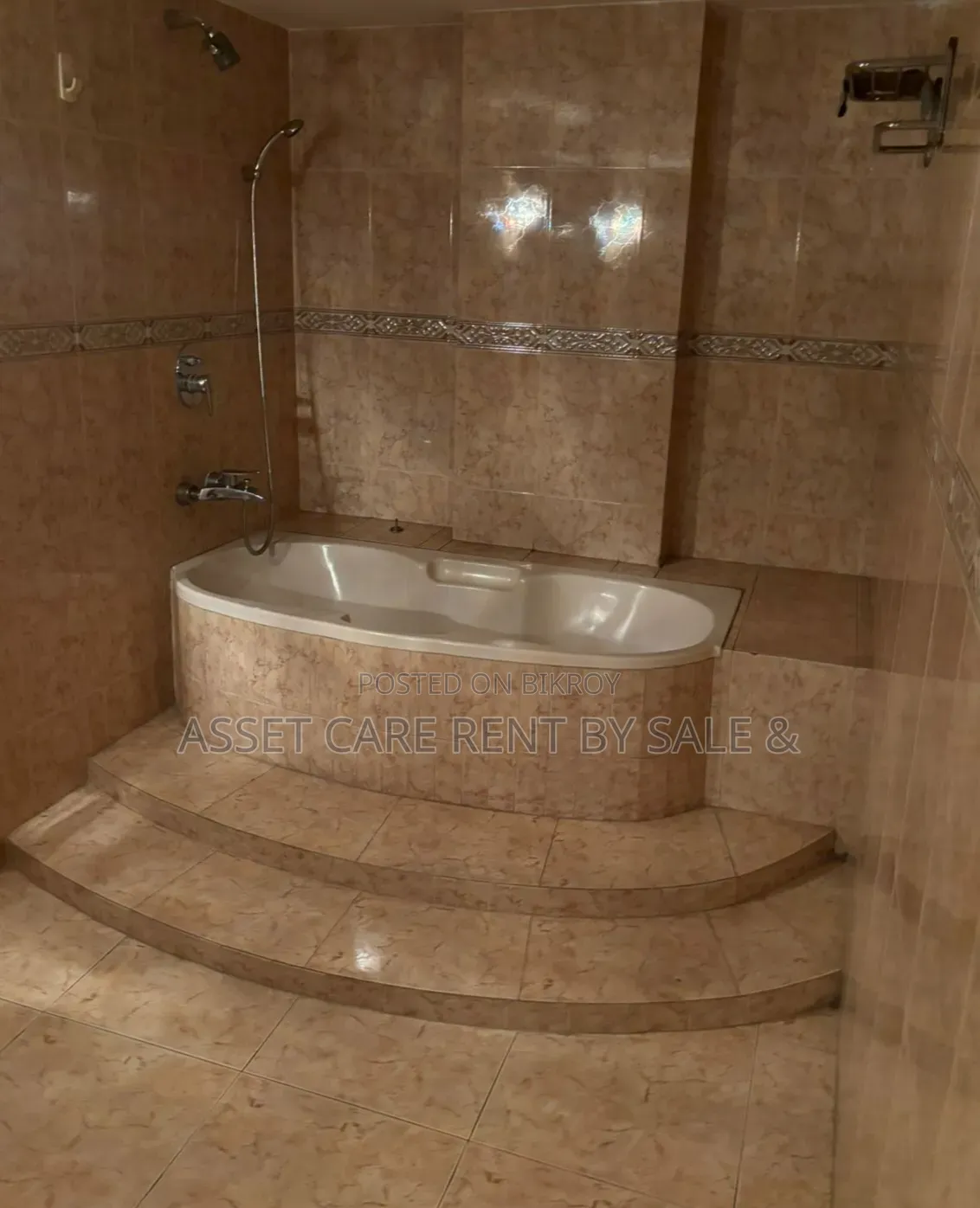 4 Bedroom Apartment in Gulshan for sale in Gulshan