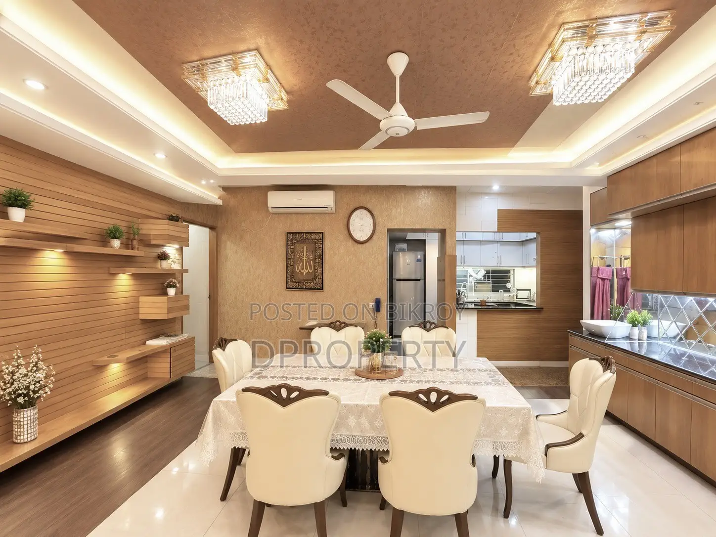 Furnished 4-bedroom Apartment in Bashundhara for sale in Basundhara