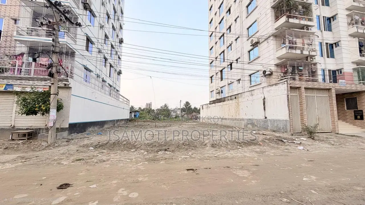 South Face 50 Feet Avenue 5 Katha Sale Aftab Nagar in Aftab Nagar