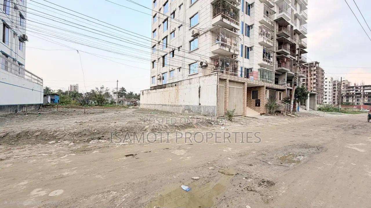 South Face 50 Feet Avenue 5 Katha Sale Aftab Nagar in Aftab Nagar