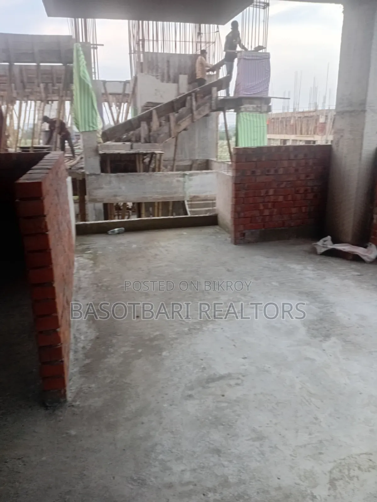 4 Bedroom Apartment in Aftab Nagar for sale in Aftab Nagar