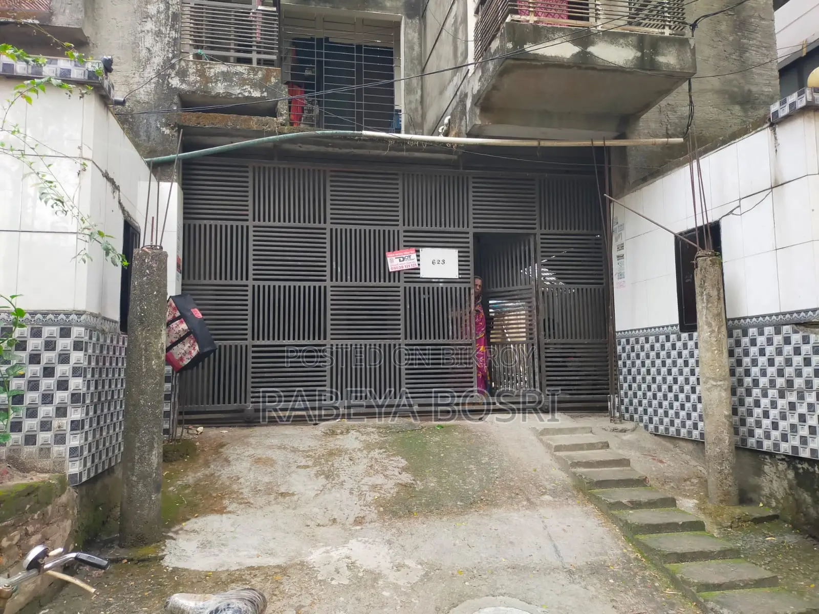 Furnished 3-Bedroom House in Bashundhara City for Sale in Bashundhara City