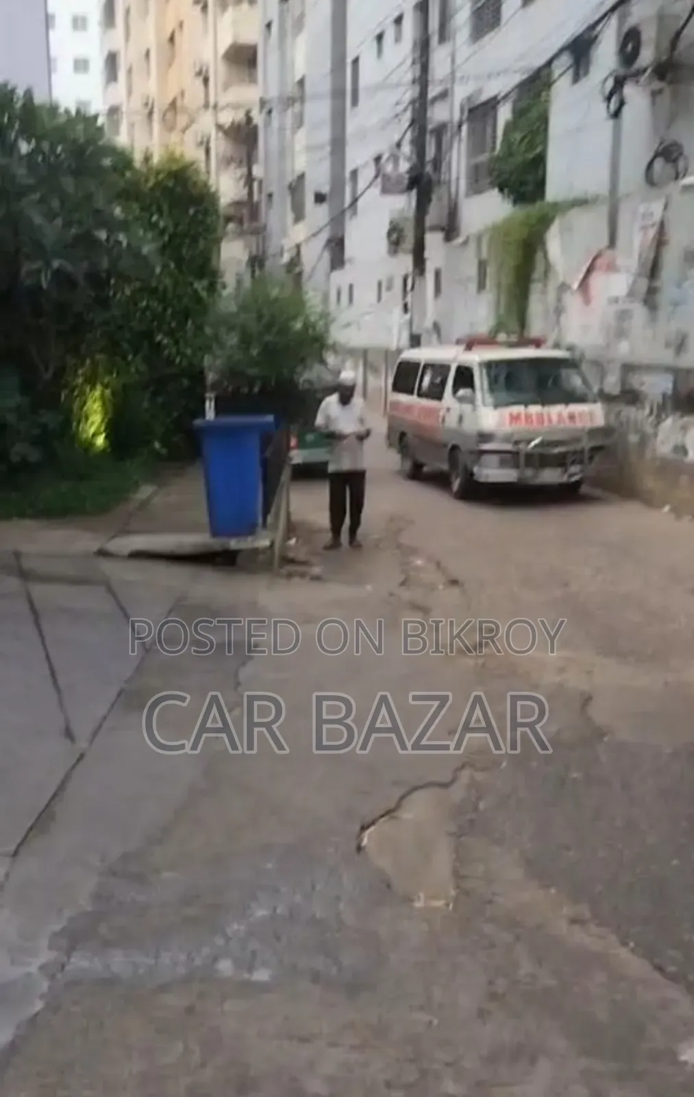 Land Sale 1.5 Katha GEC Moor Single Owner in CDA Avenue