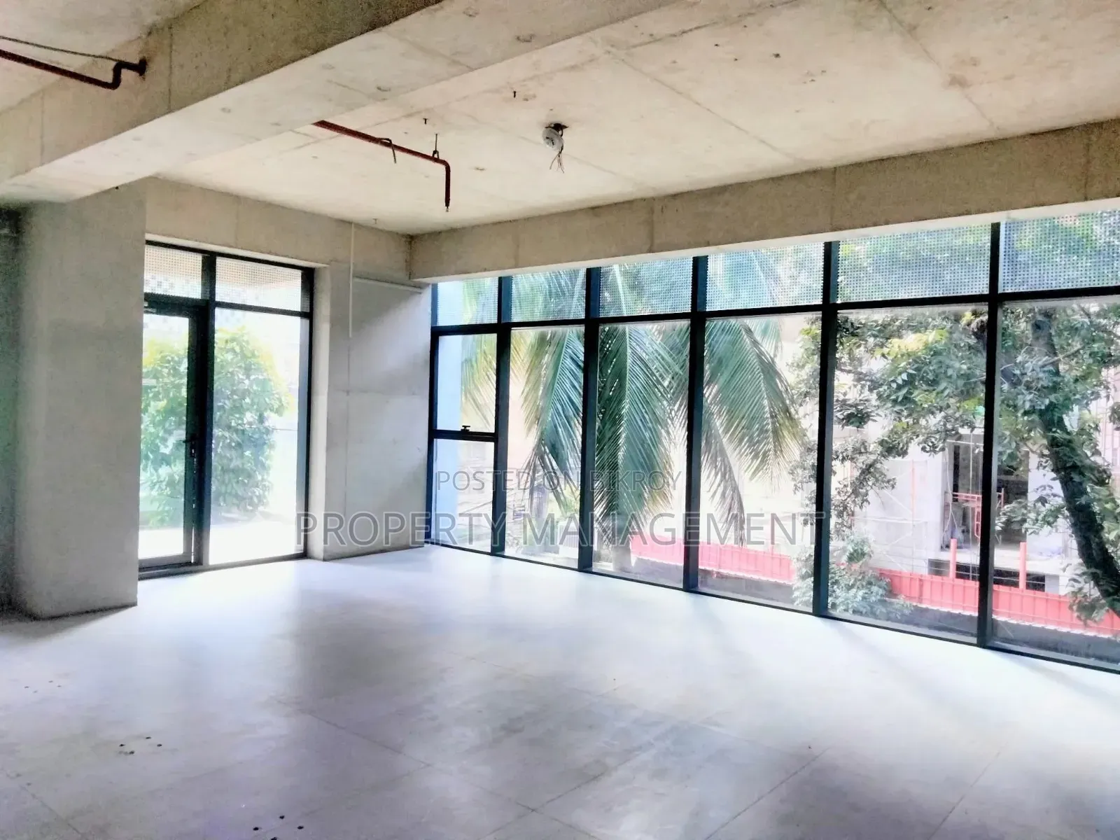 2150 Square Feet Exclusive Office Space Banani 11 in Banani