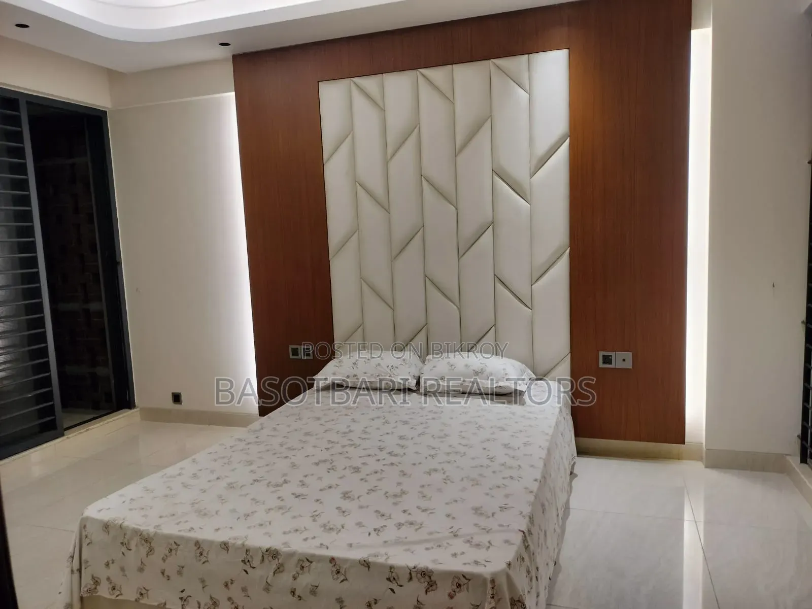 3-Bedroom Apartment in Shantinagar for sale in Shantinagar