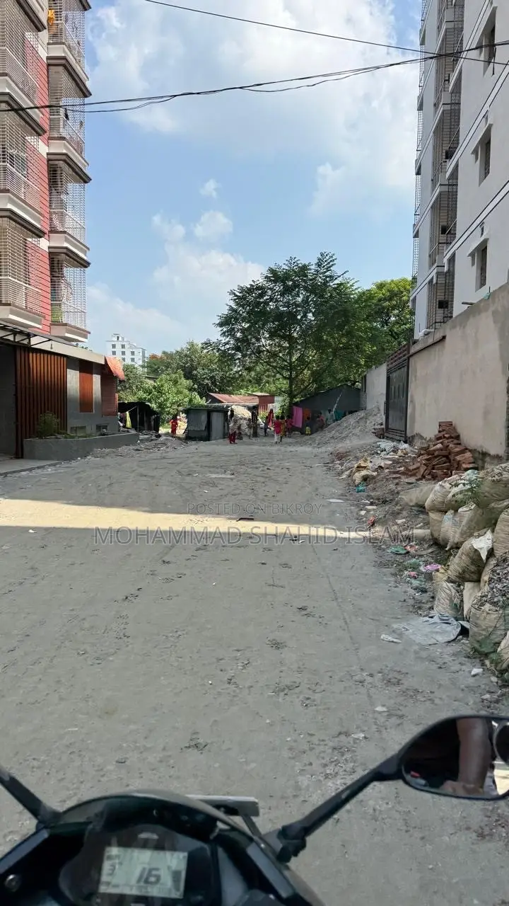Share for Sale on Corner Plot in Aftabnagar in Aftab Nagar