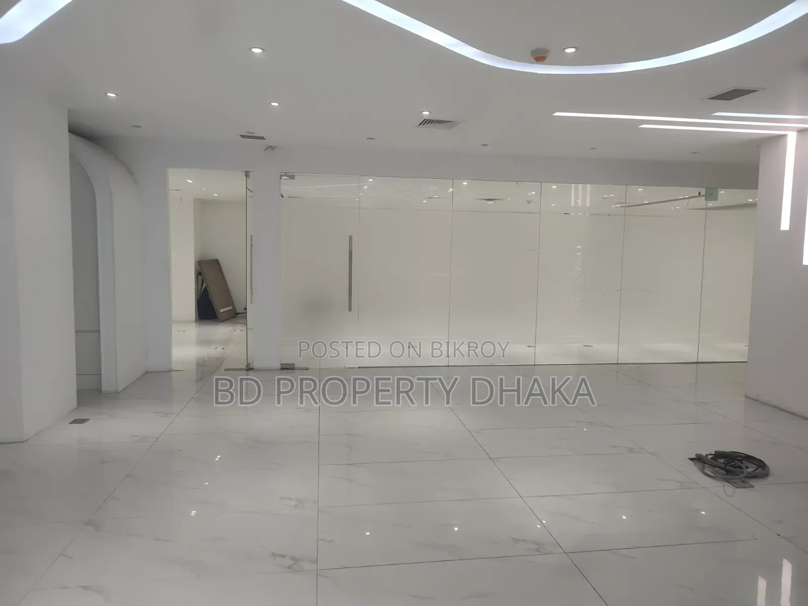 17100 sq ft Open Commercial Space Rent in Gulshan Avenue in Gulshan