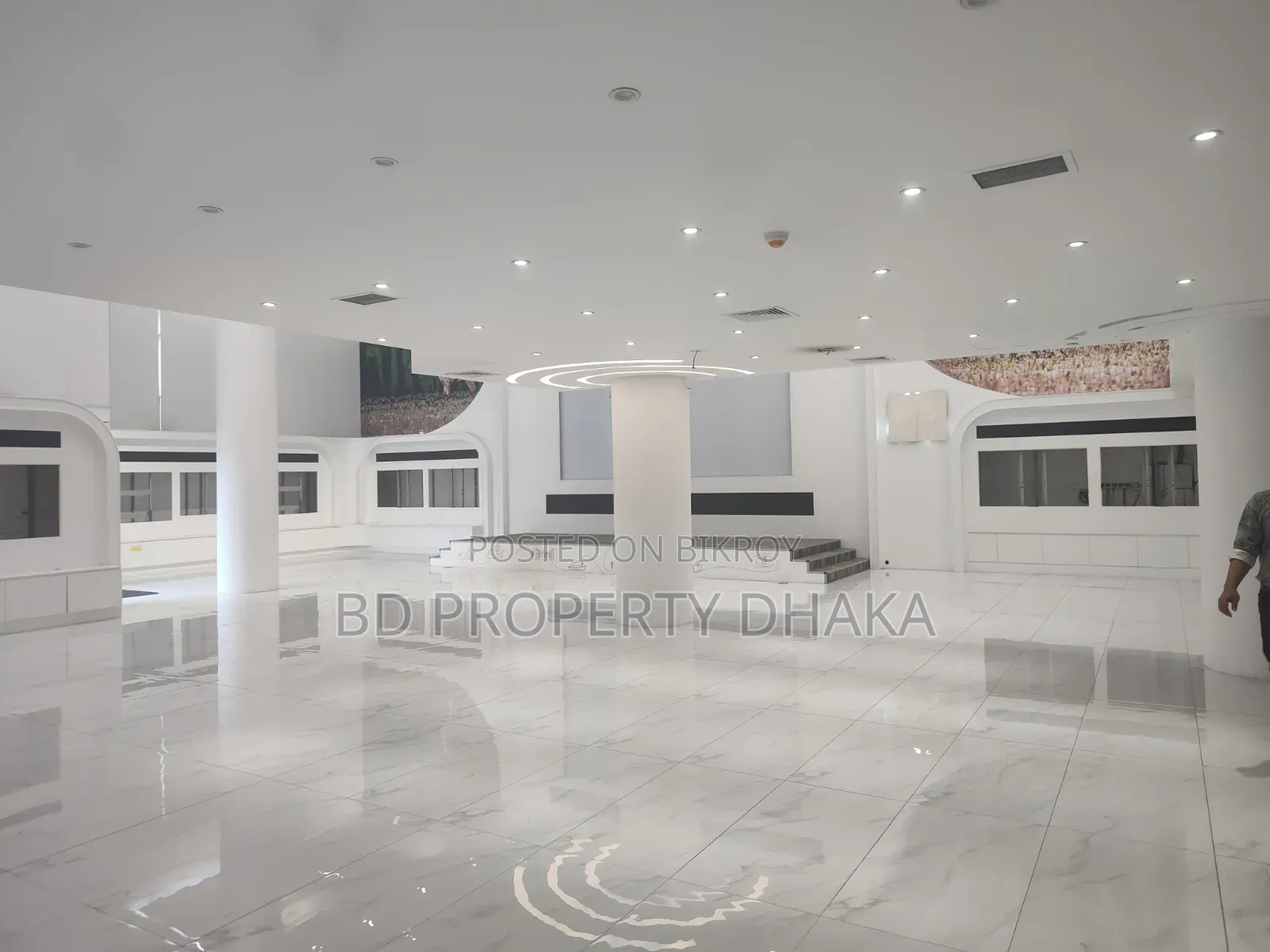 12000 SQFT Open Semi Furnished Commercial Property Rent in Gulshan Ave in Gulshan