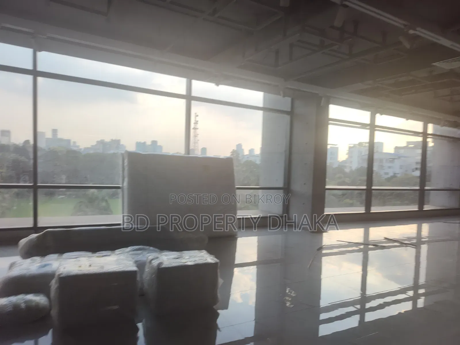 17100 SQFT Modern Semi Furnished Open Commercial Property Rent in Banani in Banani