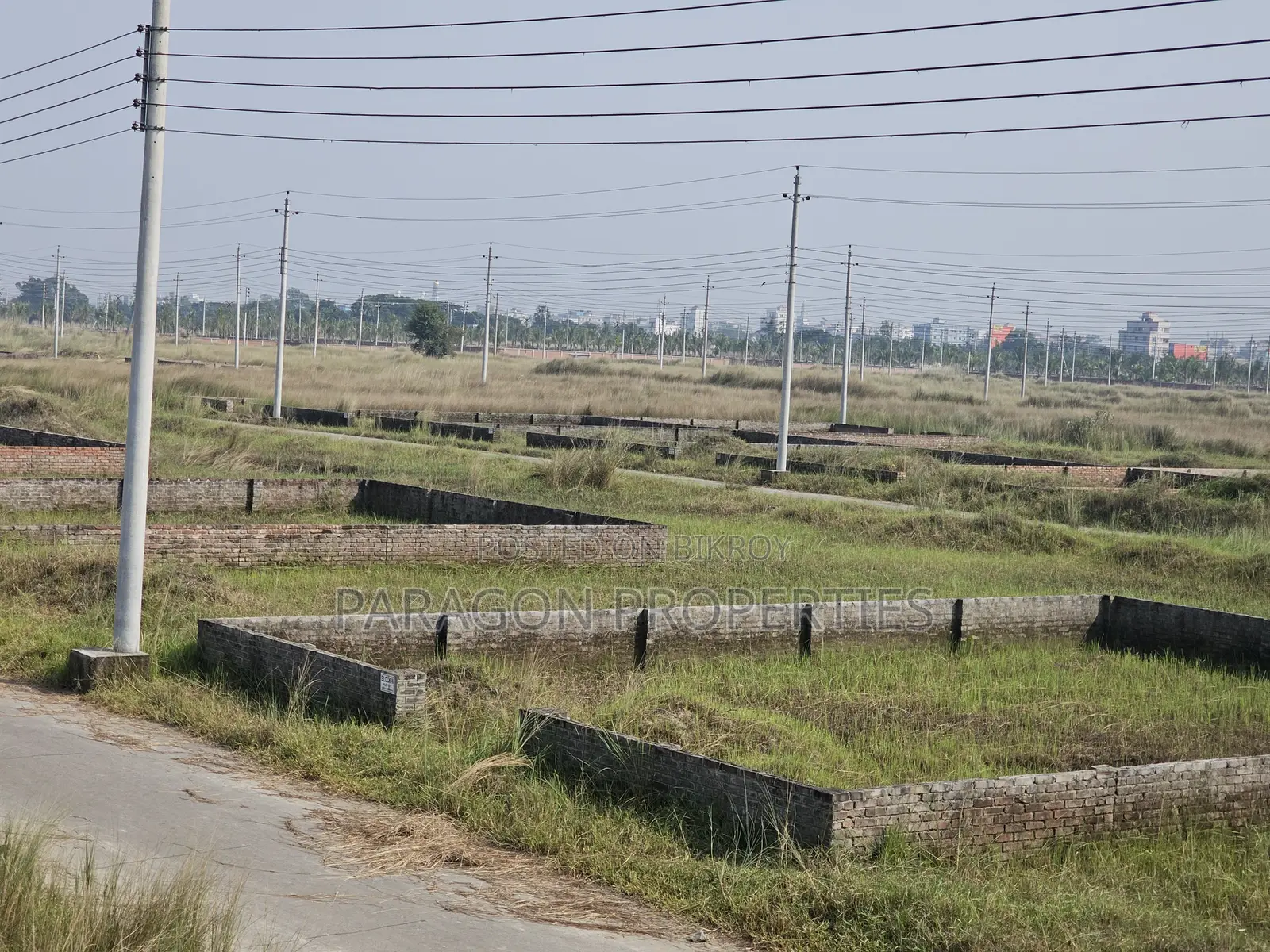 Want to Buy Plot in M Block - Direct Owner in Basundhara