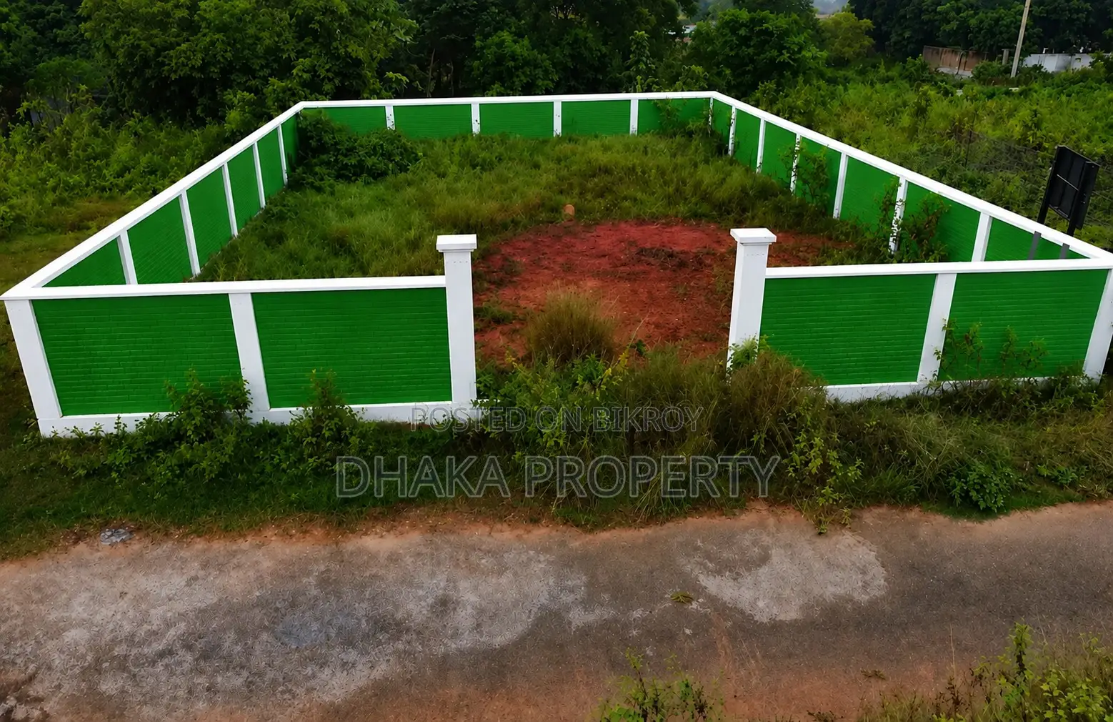 Nearby 300ft 10 Katha South at Sector-2 in Purbachal