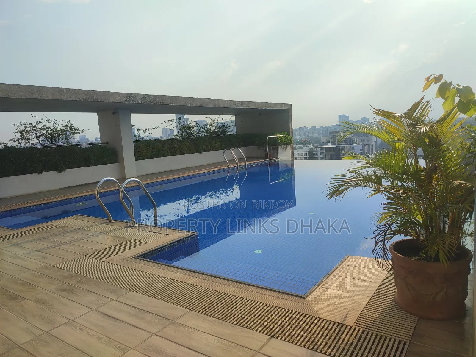 Furnished 4-Bedroom Apartment in Baridhara for rent in Baridhara