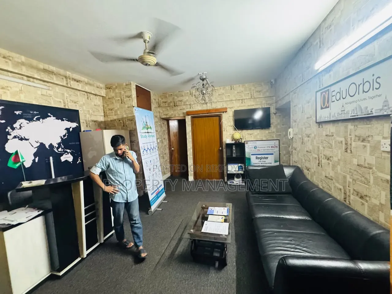 1820 Square Feet Exclusive Office Space in Gulshan 1 in Gulshan