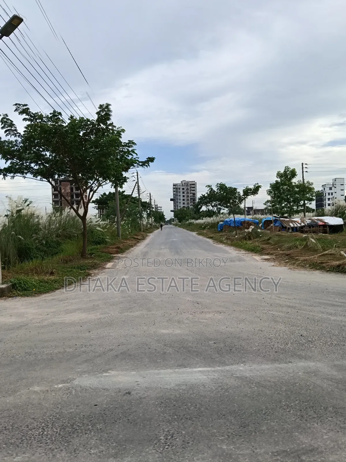 Sector -, 3 Katha, Near Avenue, Metro Station in Uttara