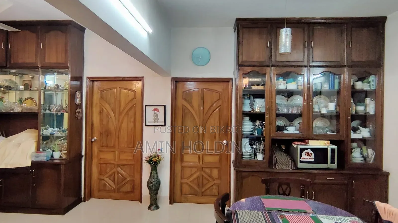 Furnished 3bdrm Apartment in Banglamotor for sale in Banglamotor