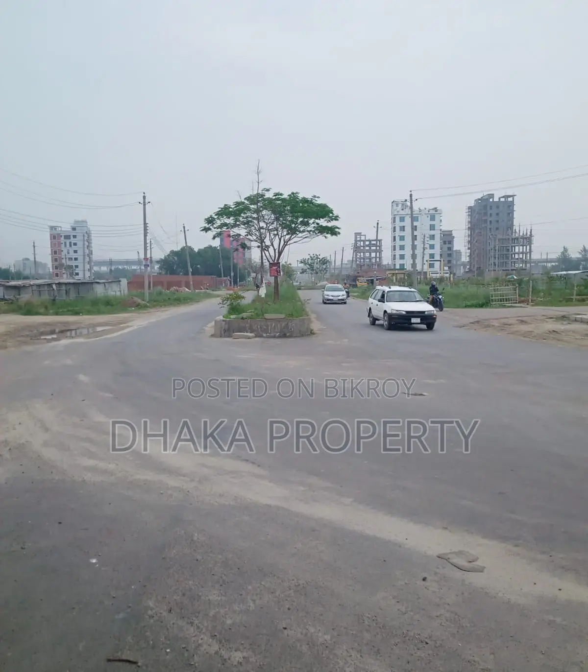 110ft Road 3 Katha South Facing Plot at Sector-17/H1 in Uttara