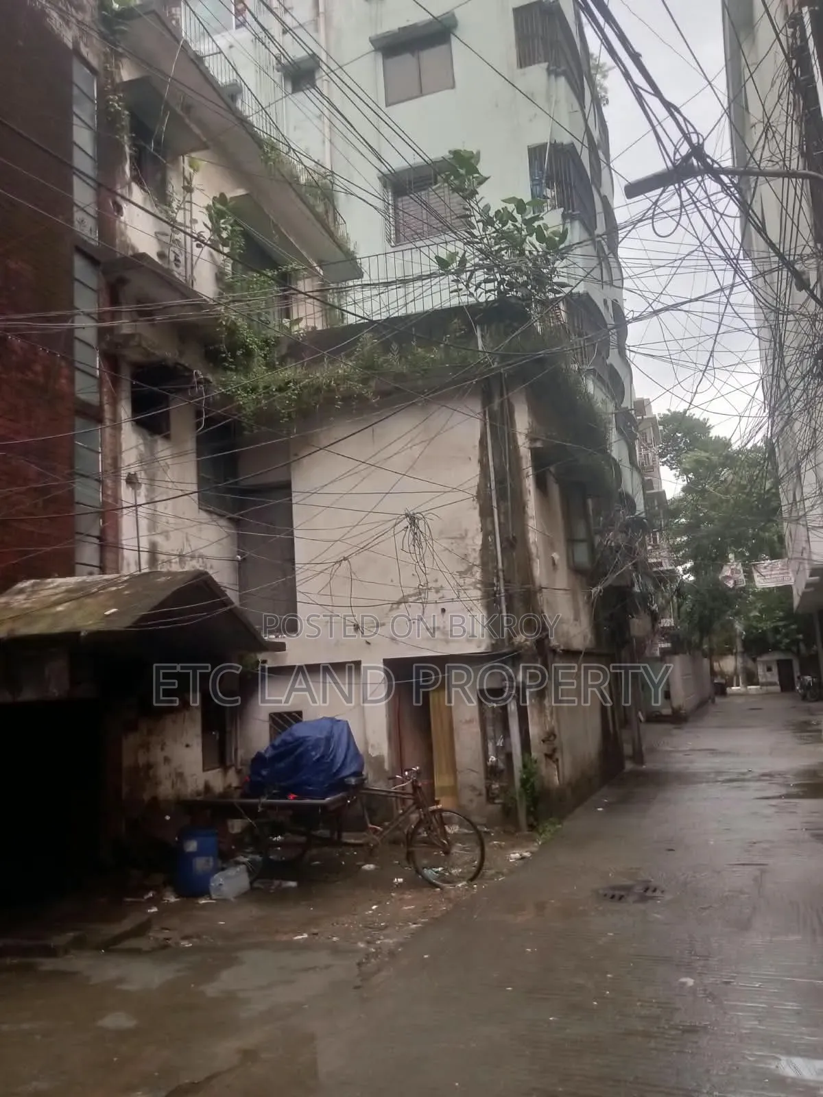 7-Bedroom House in Monipuri Para, Farmgate for sale in Farmgate