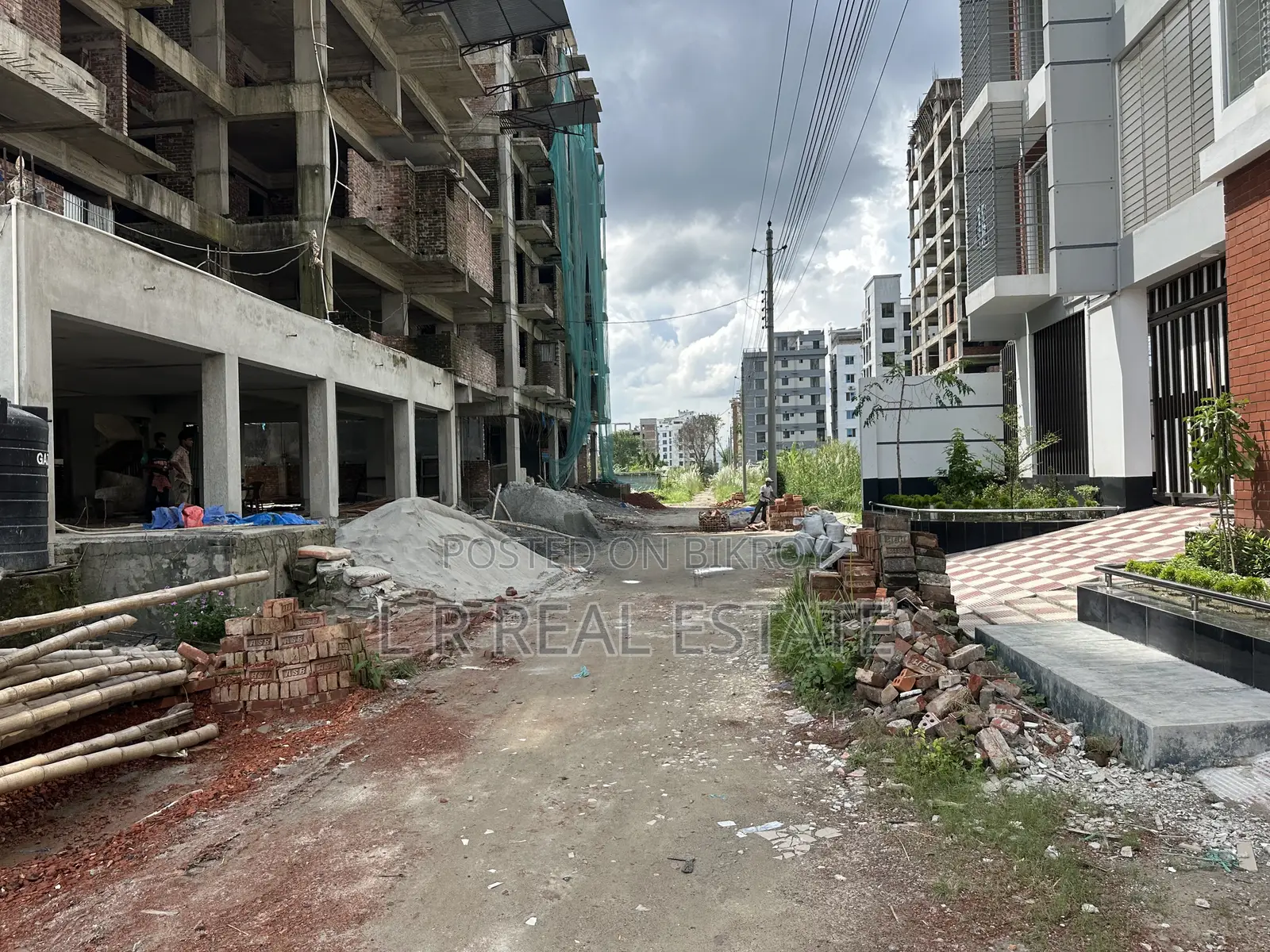 3-Katha, M-Block, Plot Sell, Bashundhara R/A in Basundhara