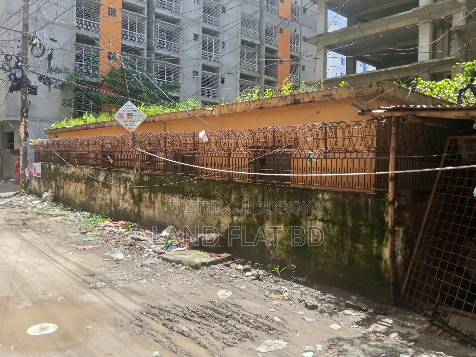 3 Bedroom Apartment in Arhan, Mohammadpur for sale in Mohammadpur