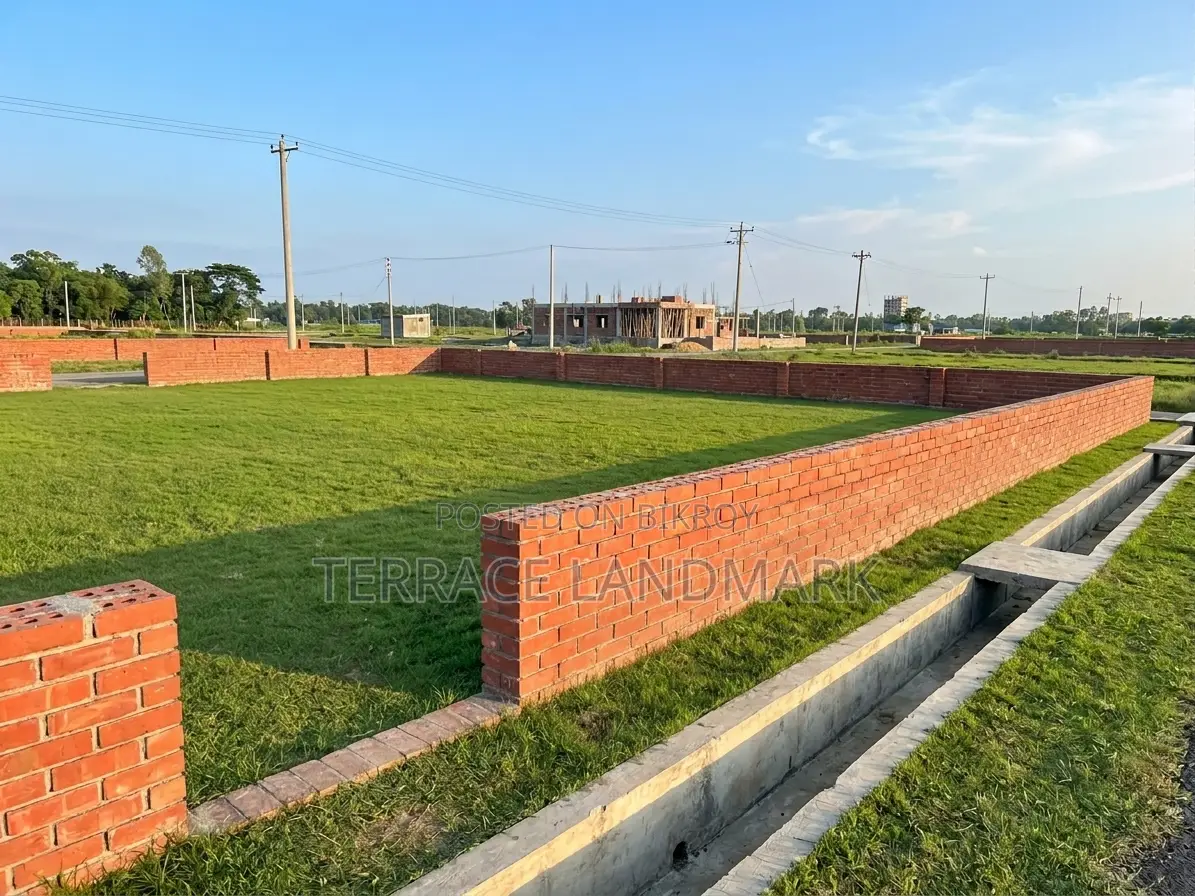 10 Katha Premium Plot in Bashundhara R/A — Block M! in Basundhara