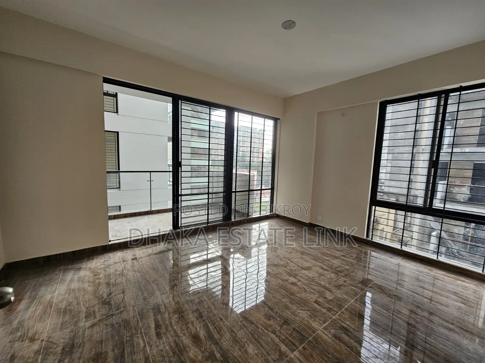 3-Bedroom Apartment in Eskaton for Sale in Eskaton