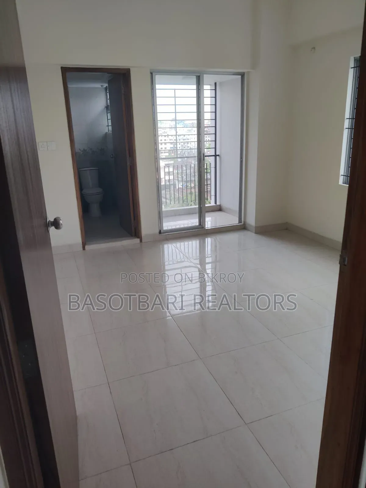 3 Bedroom Apartment in Basabo for Sale in Basabo