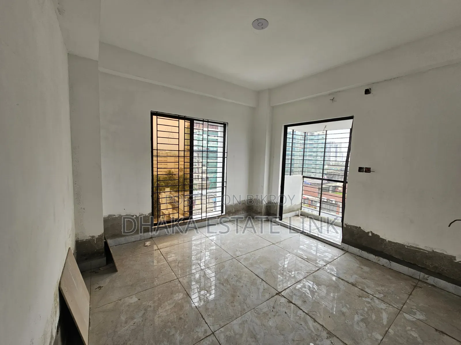 3-Bedroom Apartment in Mogbazar for sale in Mogbazar