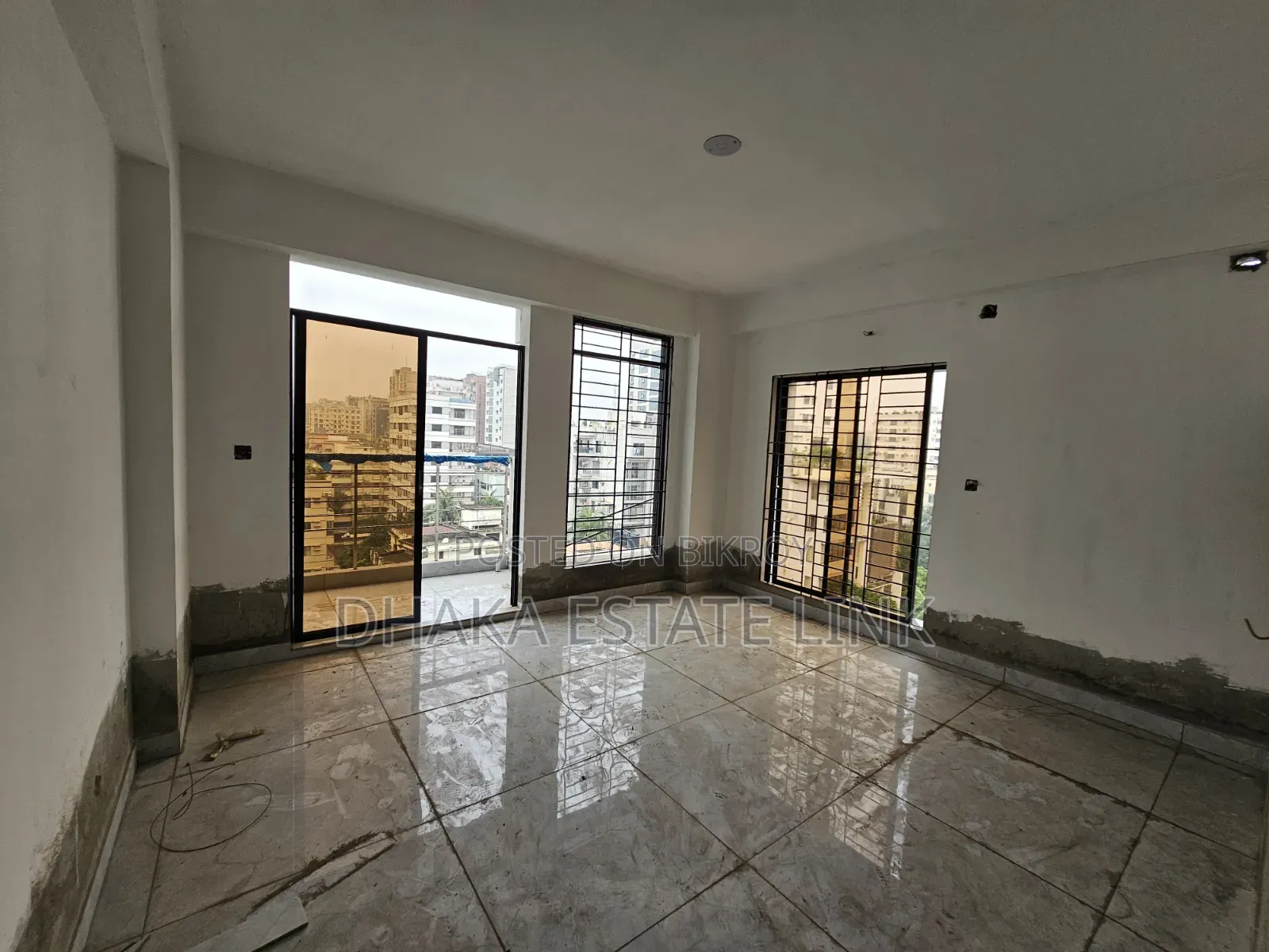 3-Bedroom Apartment in Mogbazar for sale in Mogbazar