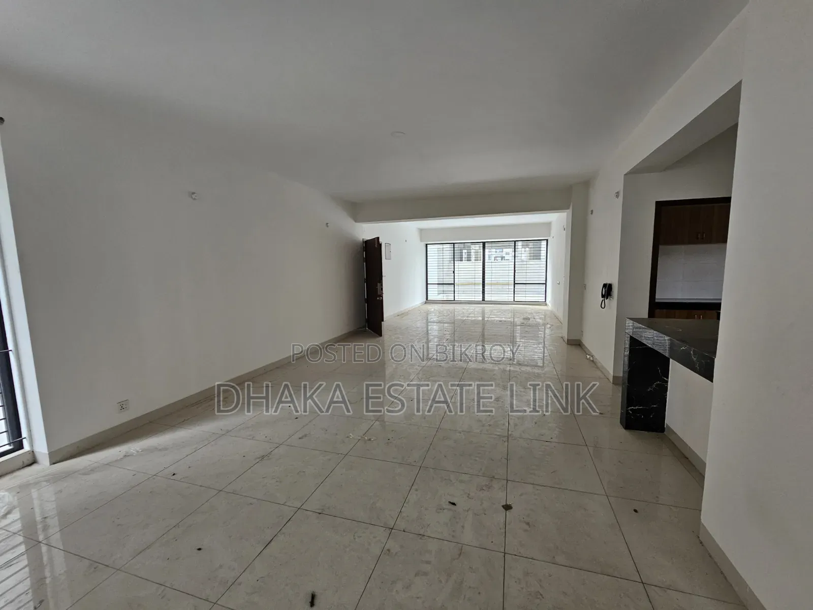4 Bedroom Apartment in Bashundhara for Sale in Basundhara