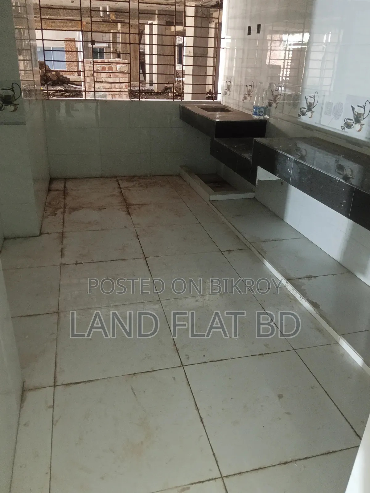 4 Bedroom Apartment in Land Flat BD, Mohammadpur for Sale in Mohammadpur