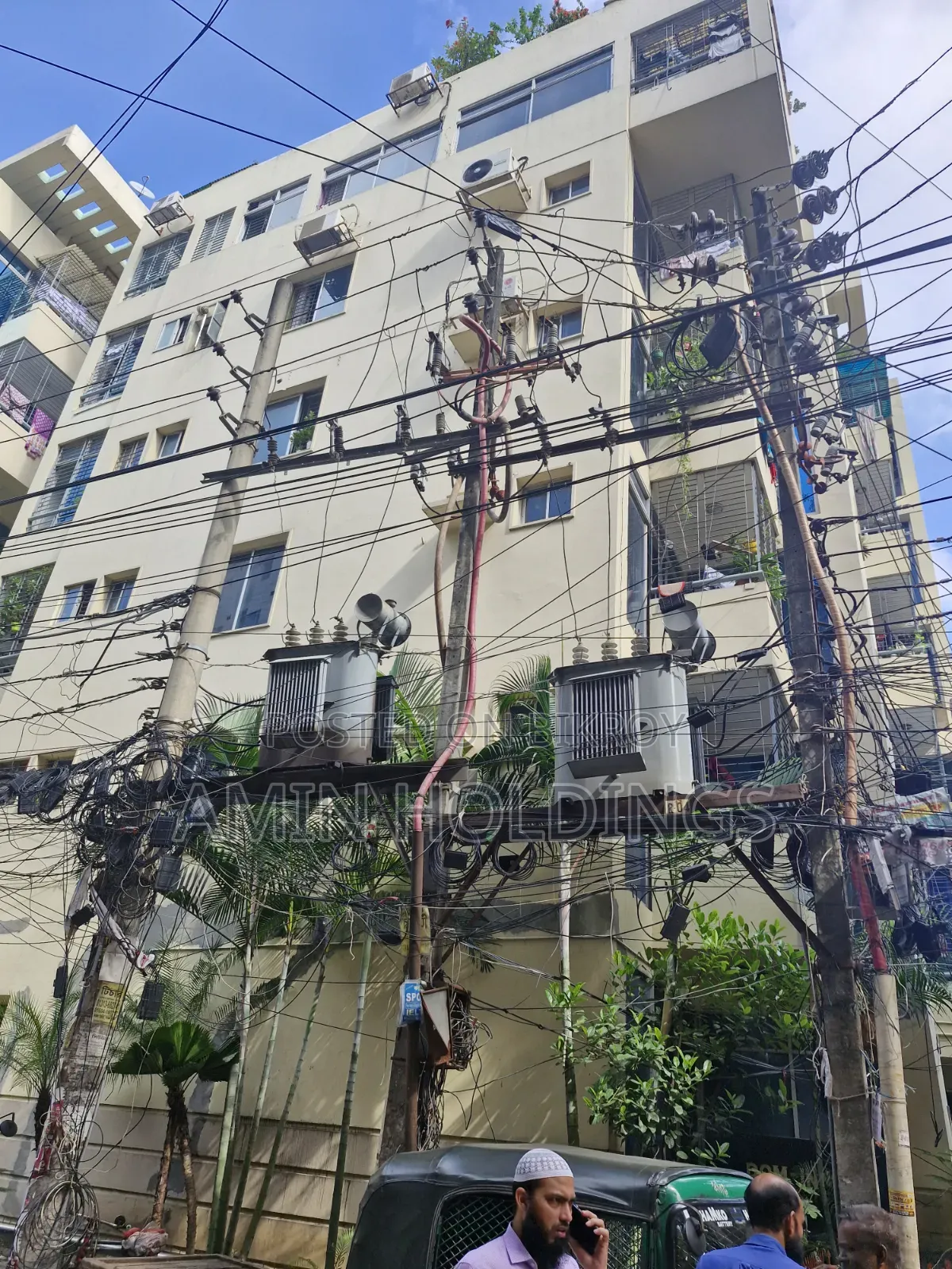 Furnished 3-Bedroom Apartment in Rampura for sale in Rampura